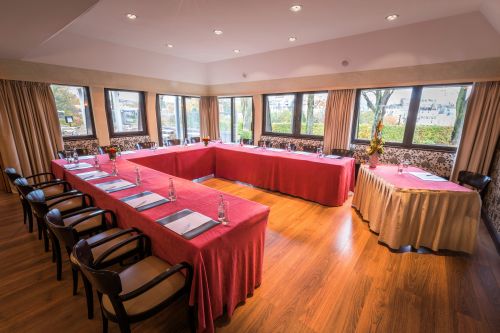 Bild eines Tagungsraums im Hotel Parc Plaza - WorldHotels Distinctive