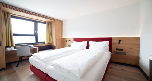 Hotel Motive, Zimmer, Doppelzimmer, Zimmer Classic Schlafbereich 1